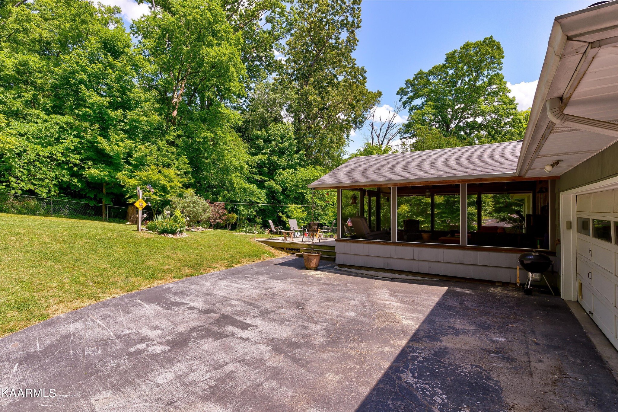 1912 Pleasant View Road Knoxville, TN 37914 - Photo 26 of 29 Gallery Image 26