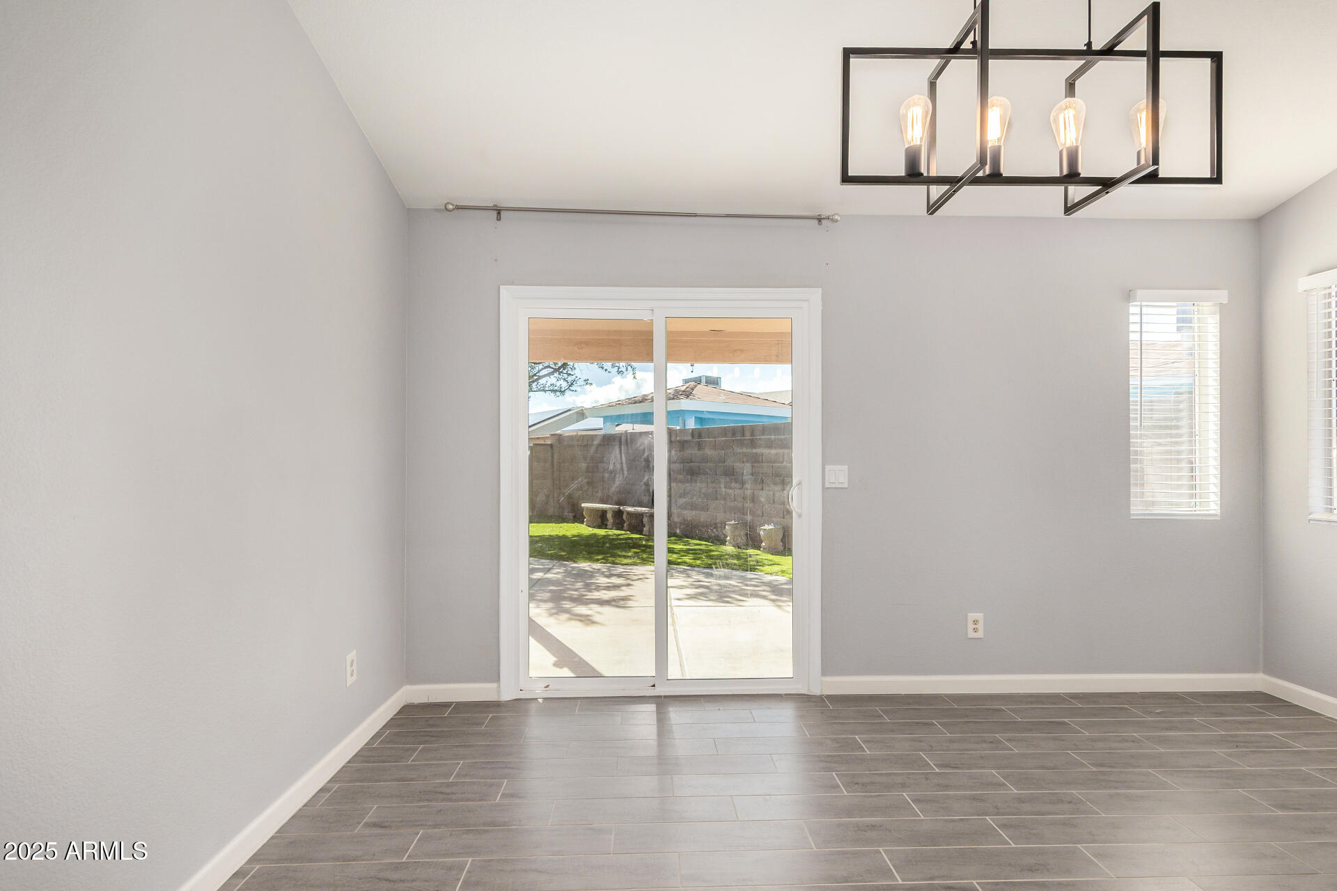 9019 West Granada Road Phoenix, AZ 85037 - Photo 11 of 37 12 - Granada