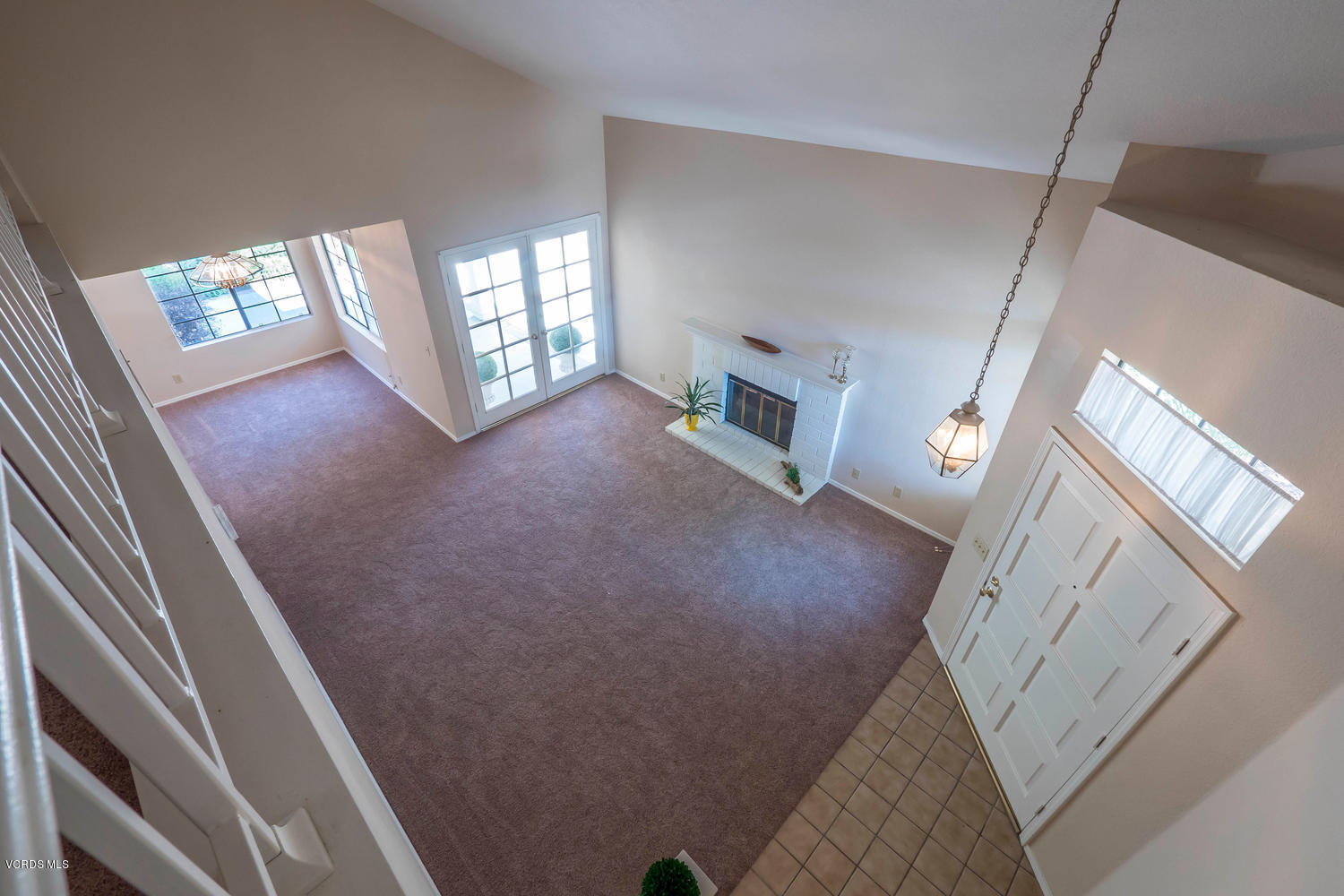 881 Congressional Road Simi Valley, CA 93065 - Photo 22 of 41 881 Congressional Rd Simi-large-008-4-20