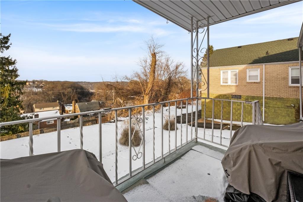 557 Hillcrest Avenue McKees Rocks, PA 15136 - Photo 38 of 40