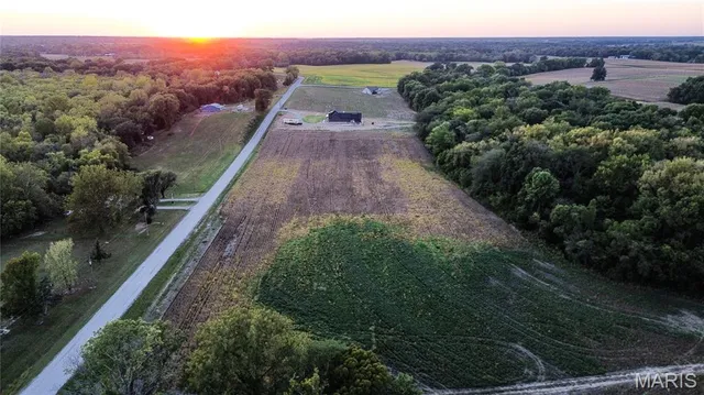 $199,000 | 0 Possum Hill Road, Worden, IL 62097