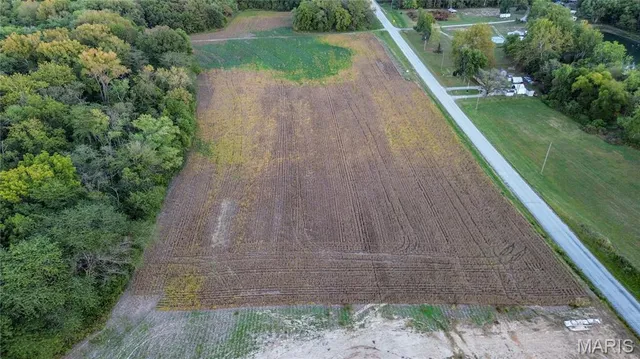 $199,000 | 0 Possum Hill Road, Worden, IL 62097