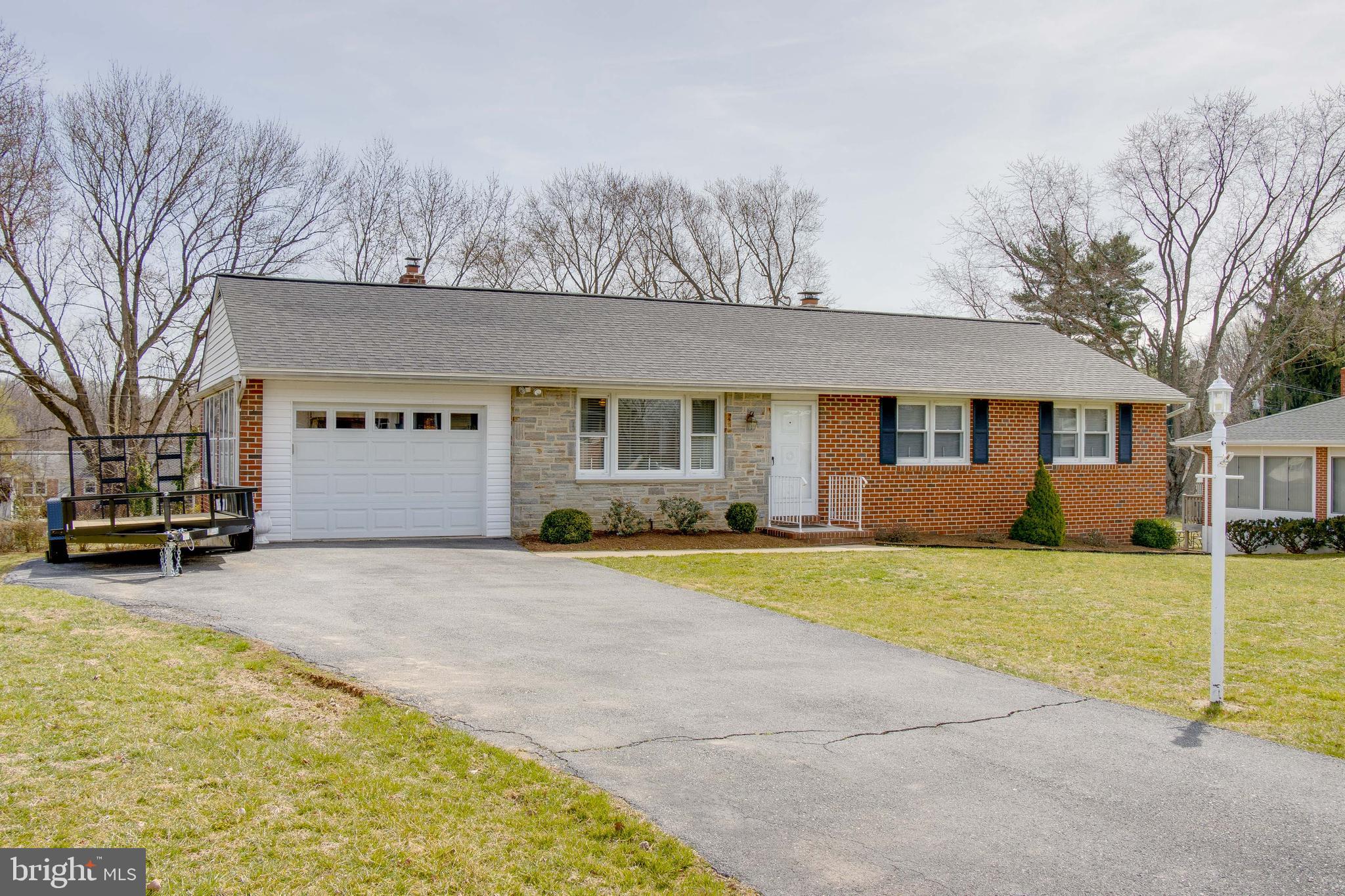 2825 Pinewick Road Ellicott City, MD 21042 - Photo 2 of 49 Gallery Image 2