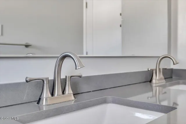 $4,800 | 257 West Circular Street, Saratoga Springs, NY 12866