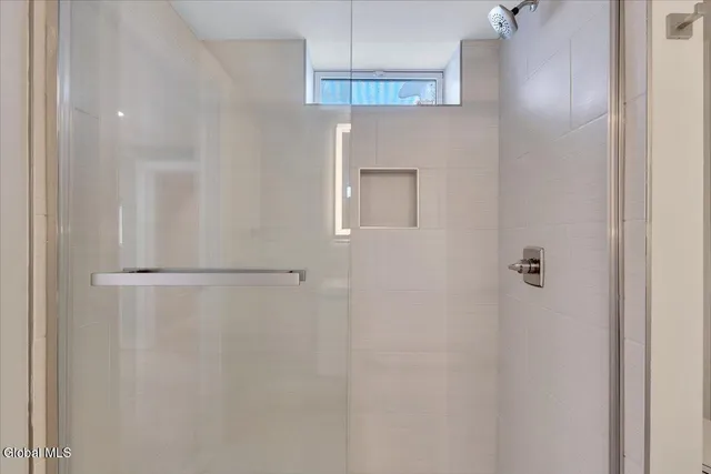 $4,800 | 257 West Circular Street, Saratoga Springs, NY 12866