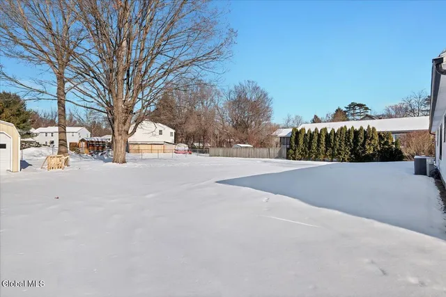 $4,800 | 257 West Circular Street, Saratoga Springs, NY 12866