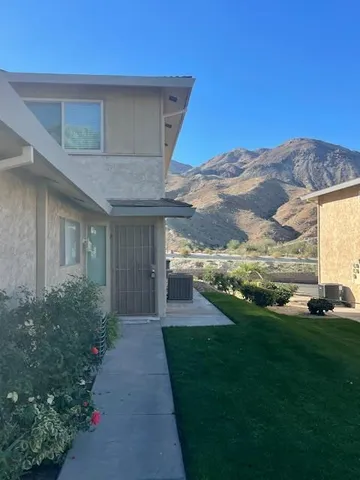 $1,800 | 72586 Edgehill Drive, Unit 3, Palm Desert, CA 92260