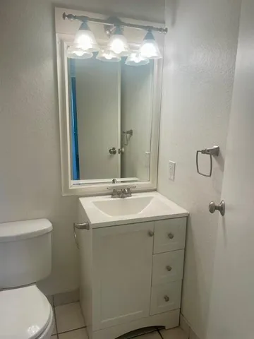 $1,800 | 72586 Edgehill Drive, Unit 3, Palm Desert, CA 92260