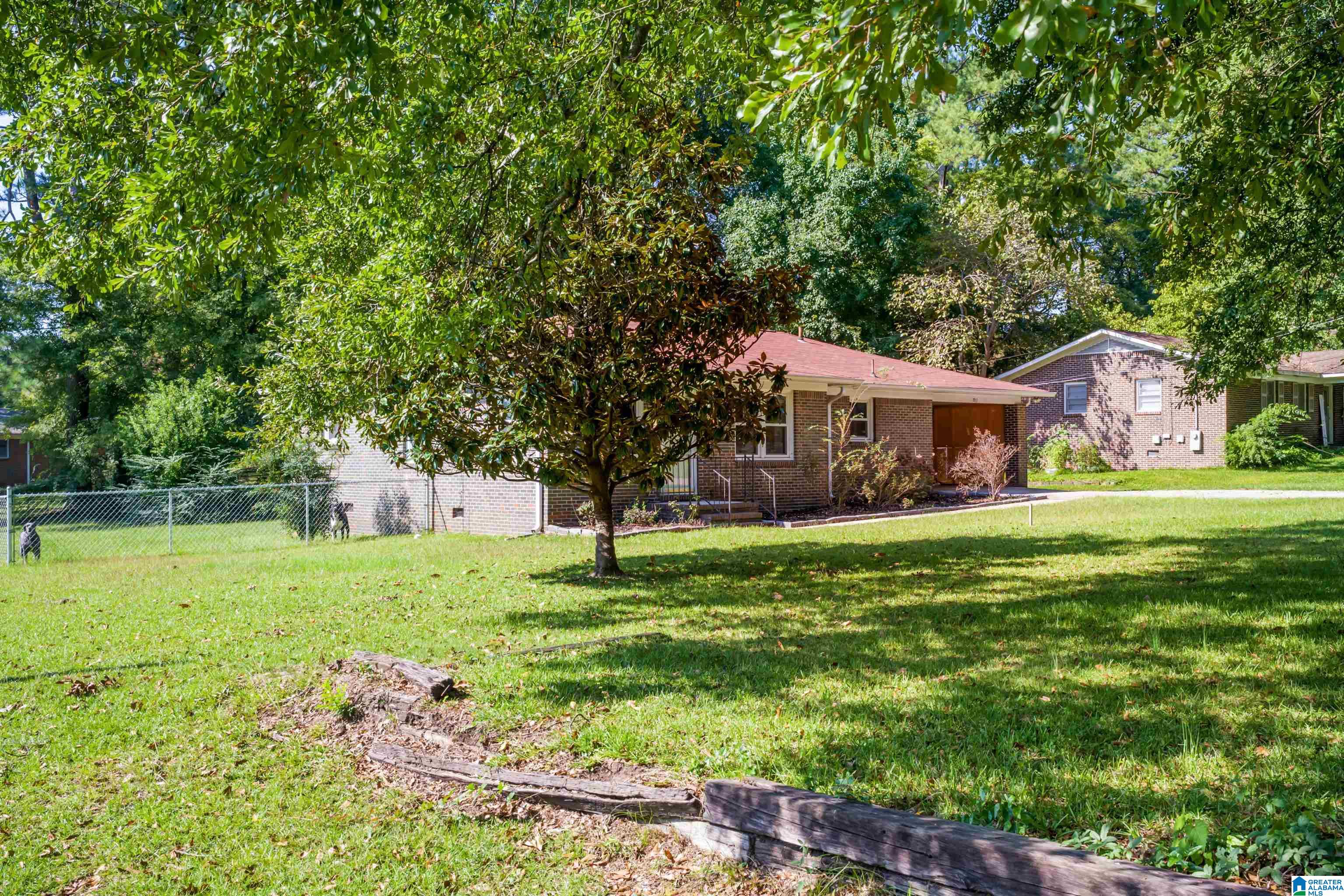 703 3rd Avenue Northwest Alabaster, AL 35007 - Photo 3 of 28