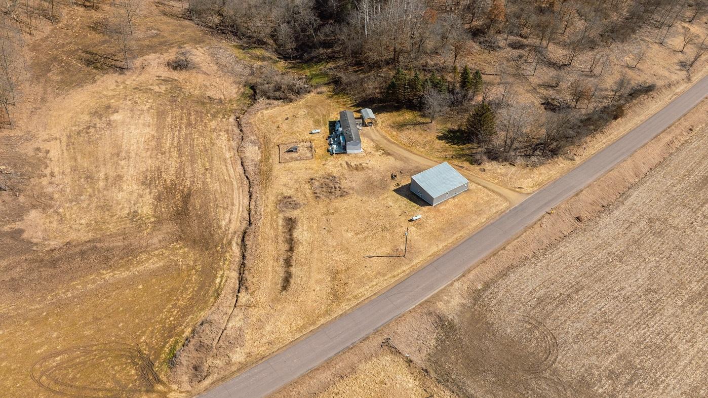 N5566 Sunny Brook Road Arkansaw, WI 54721 - Photo 3 of 35