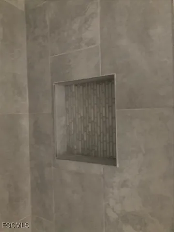 $304,500 | 8031 Melody Circle, LaBelle, FL 33935