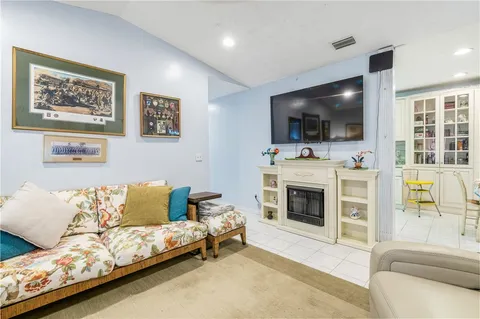 $220,000 | 1110 13th Avenue Southwest, Vero Beach, FL 32962