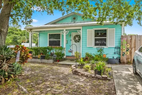 $220,000 | 1110 13th Avenue Southwest, Vero Beach, FL 32962