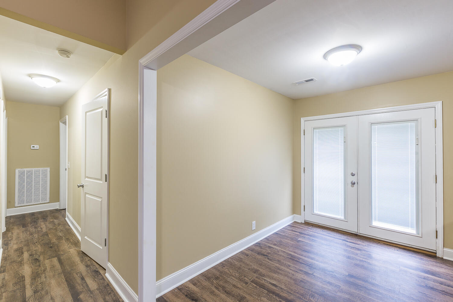 154 Ridgewood Circle Chickamauga, GA 30707 - Photo 11 of 29 154 Ridgewood Cir HD -17