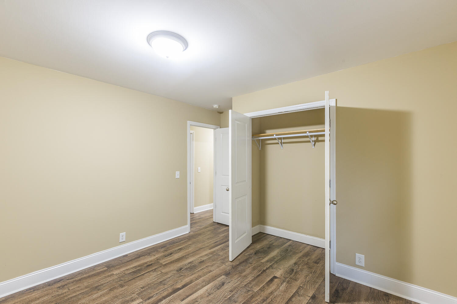 154 Ridgewood Circle Chickamauga, GA 30707 - Photo 14 of 29 154 Ridgewood Cir HD -31