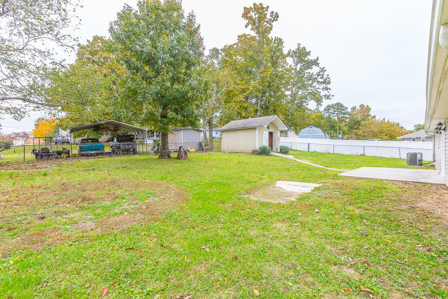 154 Ridgewood Circle Chickamauga, GA 30707 - Photo 21 of 29 154 Ridgewood Cir HD -8