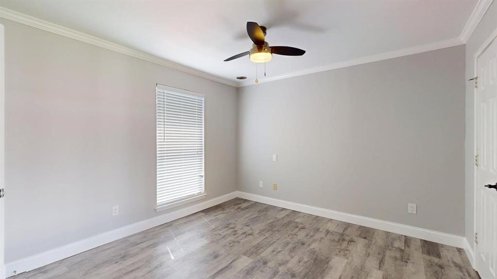 833 West Harwood Road, Unit F Hurst, TX 76054 - Photo 27 of 40