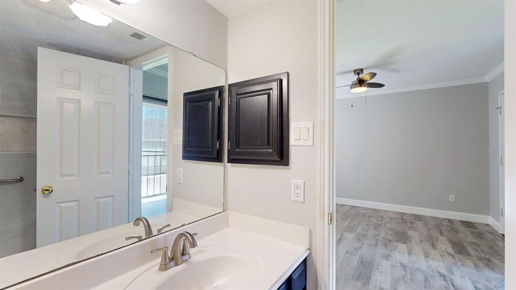 833 West Harwood Road, Unit F Hurst, TX 76054 - Photo 29 of 40