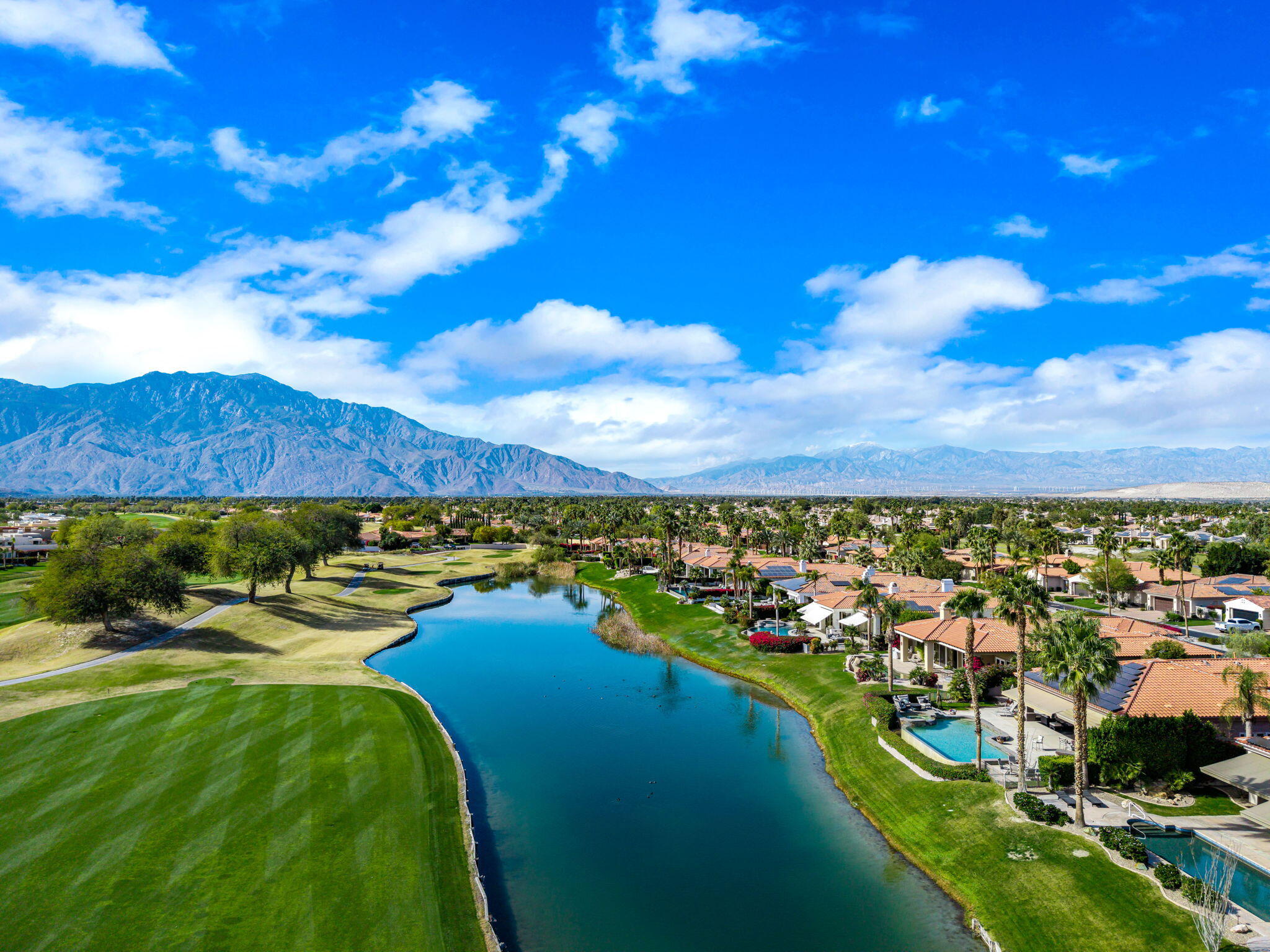 232 Loch Lomond Road Rancho Mirage, CA 92270 - Photo 3 of 3 8-web-or-mls-JBLoch_OPMG_0226_008