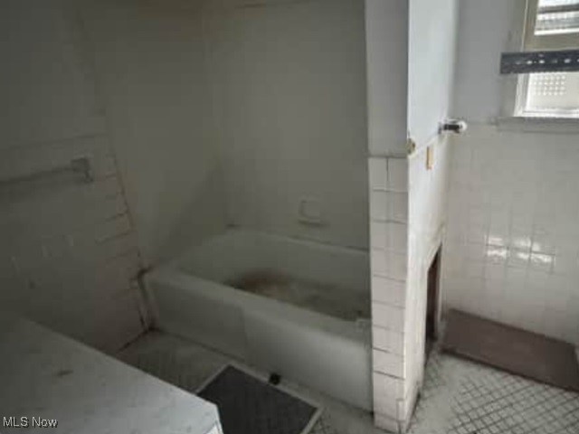 1677 Hillview Road Cleveland, OH 44112 - Photo 9 of 9