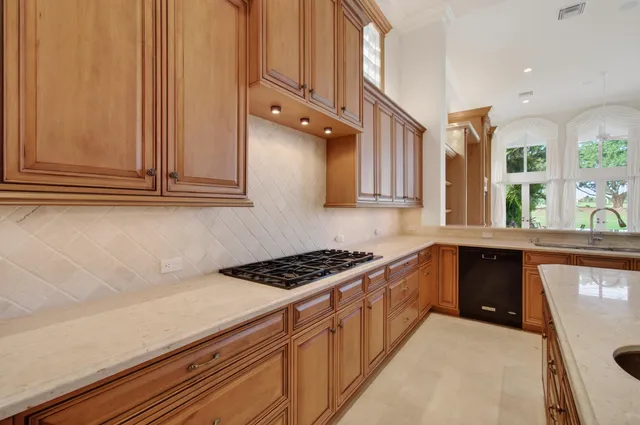 a bunch of flowers in a garden