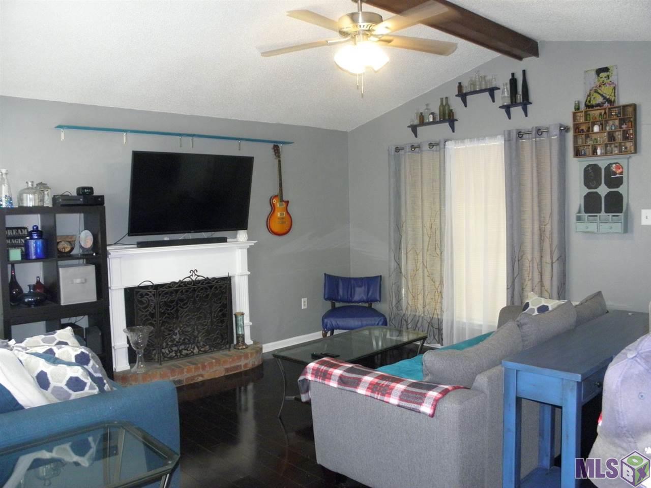 15957 Manchester Avenue Baton Rouge, LA 70816 - Photo 2 of 13 Gallery Image 2