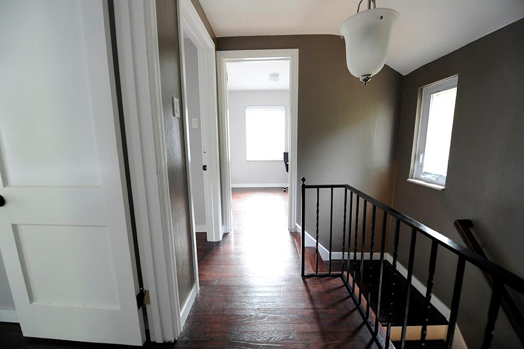 62 Greenlee Road Pittsburgh, PA 15227 - Photo 11 of 21 Gallery Image 11
