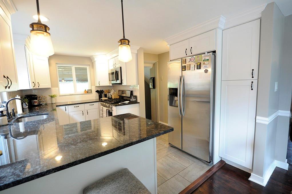 62 Greenlee Road Pittsburgh, PA 15227 - Photo 9 of 21 Gallery Image 9