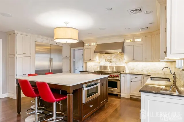 $5,500 | 4 Rebel Run Drive, East Brunswick, NJ 08816