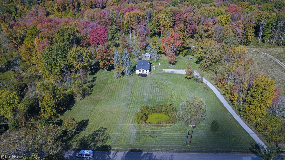 15340 Valentine Road Thompson, OH 44086 - Photo 32 of 35