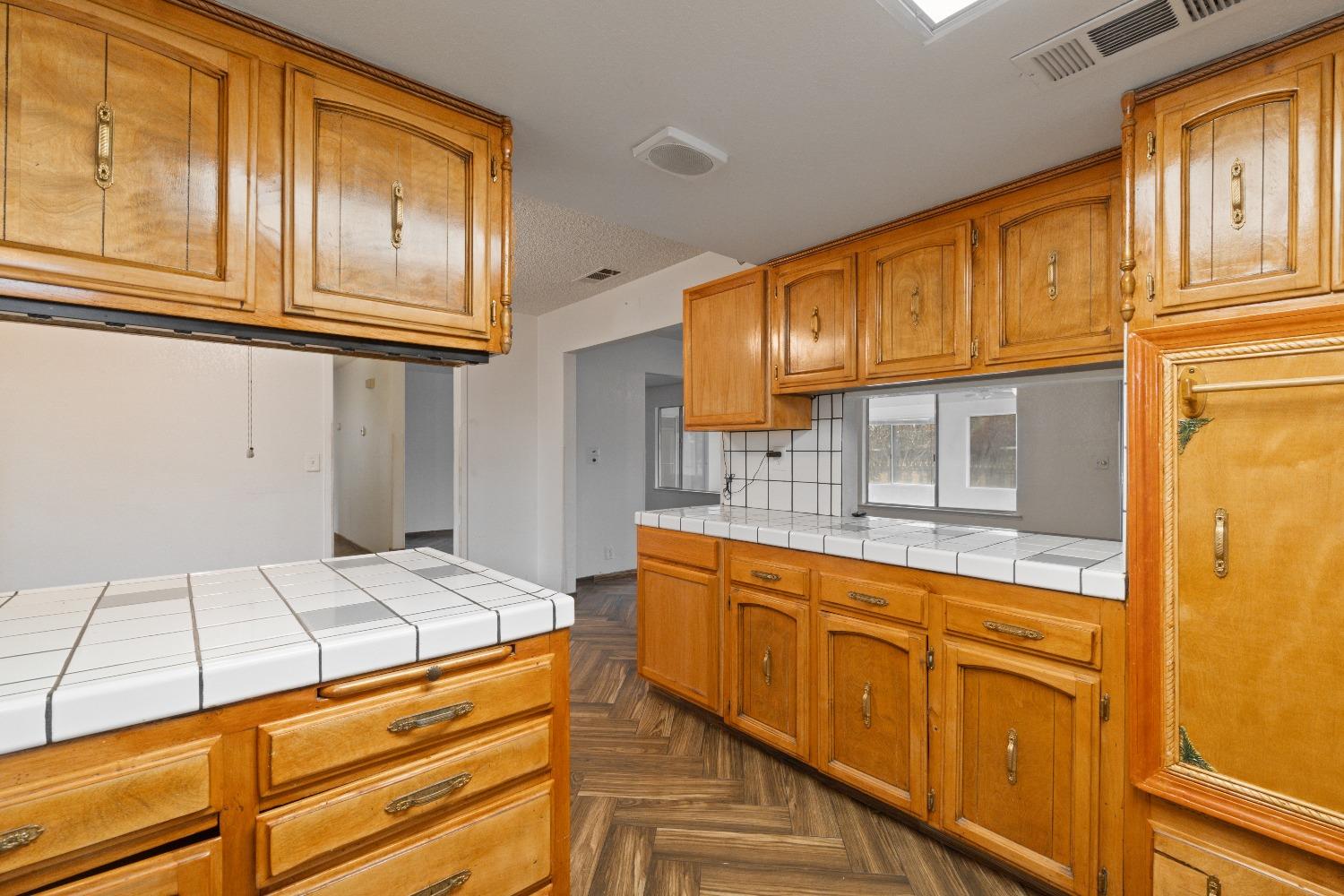 210 South Caesar Avenue Fresno, CA 93727 - Photo 15 of 29