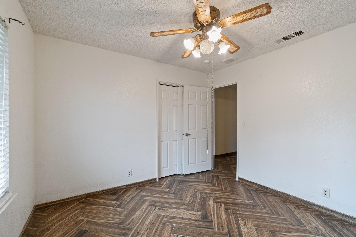 210 South Caesar Avenue Fresno, CA 93727 - Photo 17 of 29