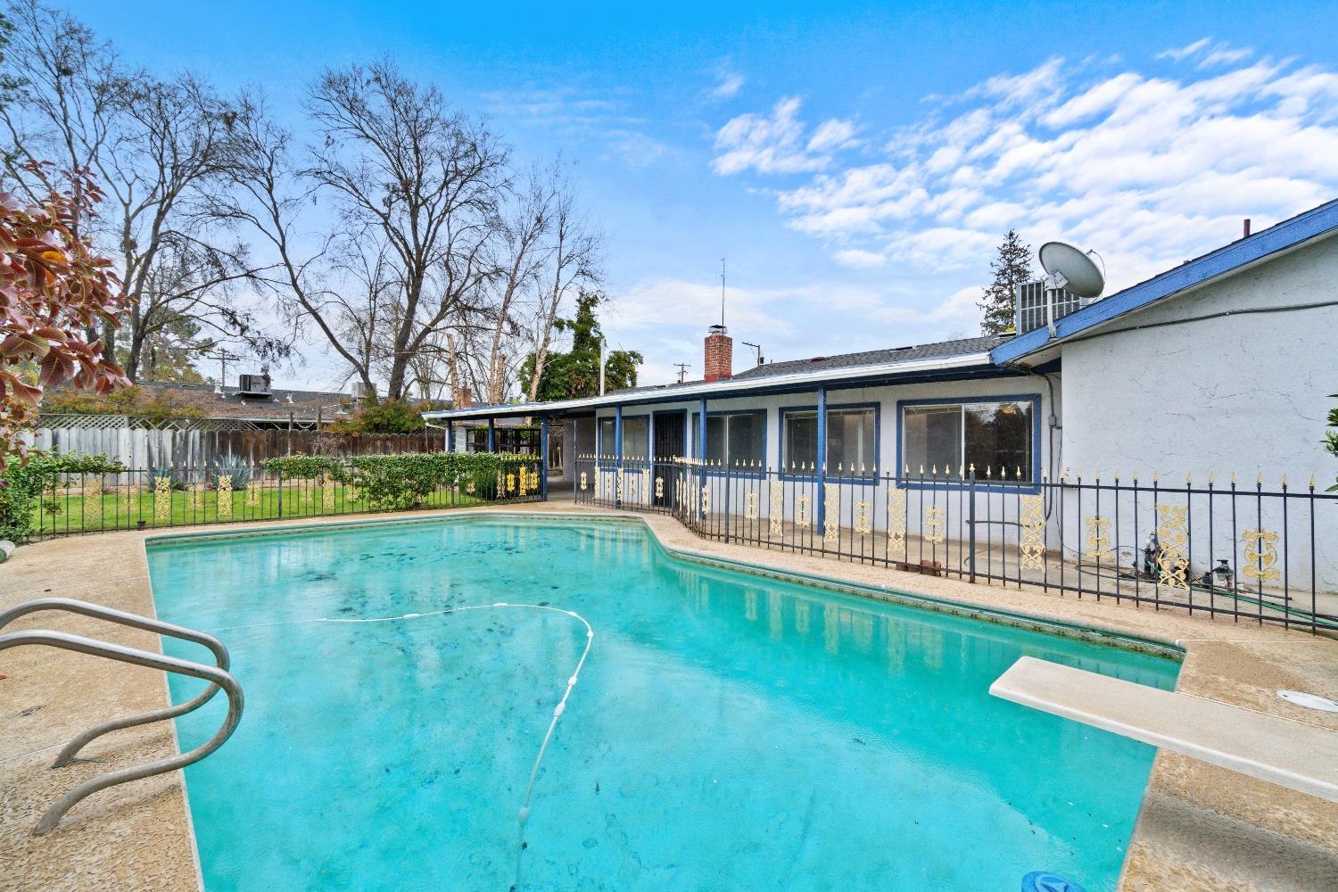 210 South Caesar Avenue Fresno, CA 93727 - Photo 29 of 29