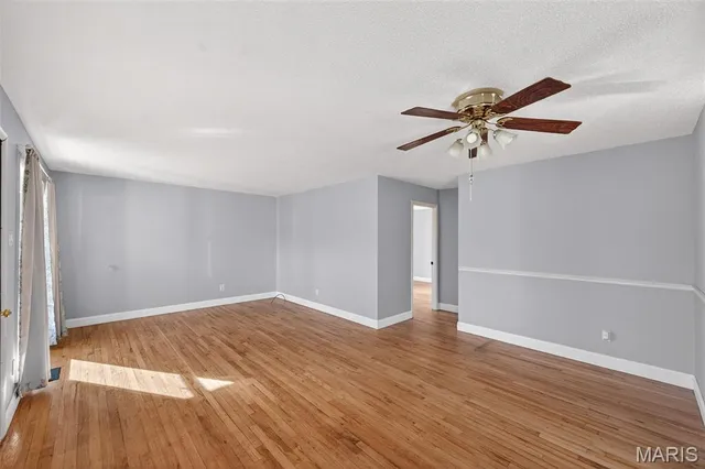 $245,000 | 18 Derby Lane, St. Peters, MO 63376