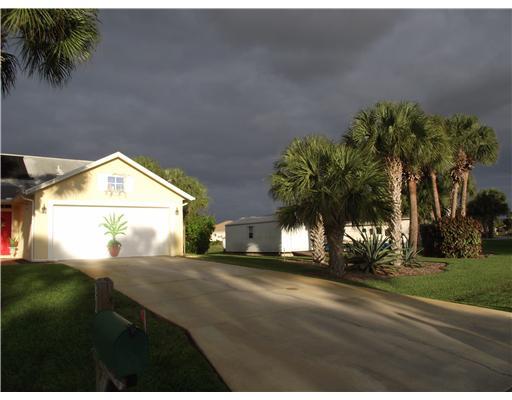 2017 Southwest Leafy Road Port St. Lucie, FL 34953 - Photo 17 of 24 Additional Photo