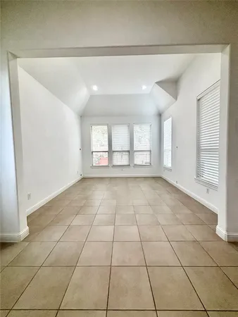 $3,800 | 13326 Lake Chesdin Road, Houston, TX 77044