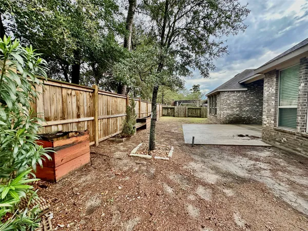 $3,800 | 13326 Lake Chesdin Road, Houston, TX 77044