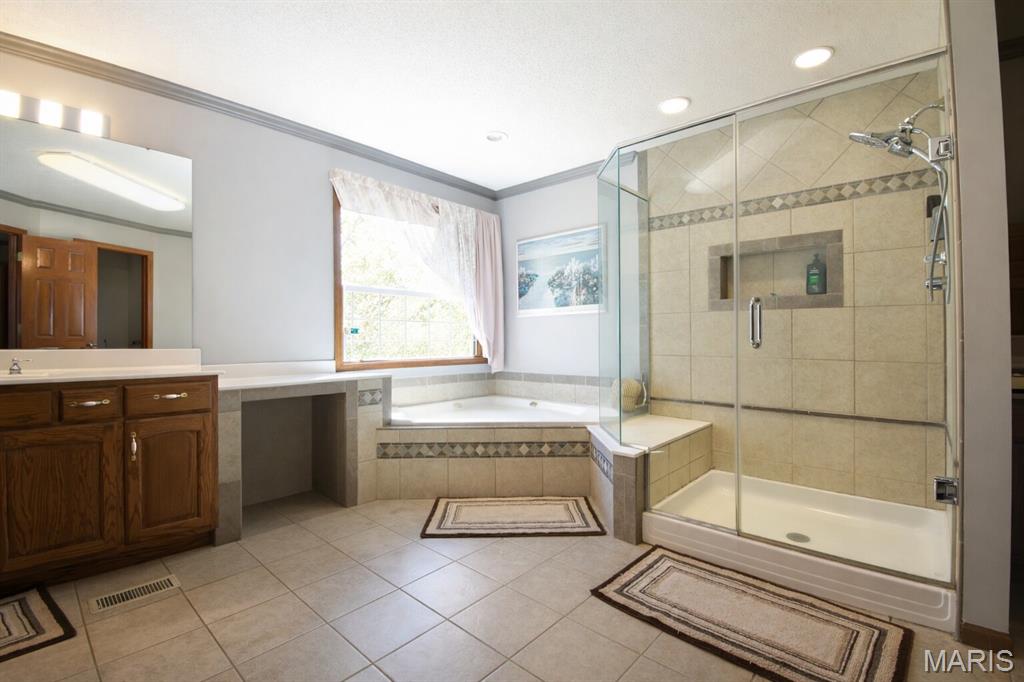 5435 Highway 159 Edwardsville, IL 62025 - Photo 17 of 60