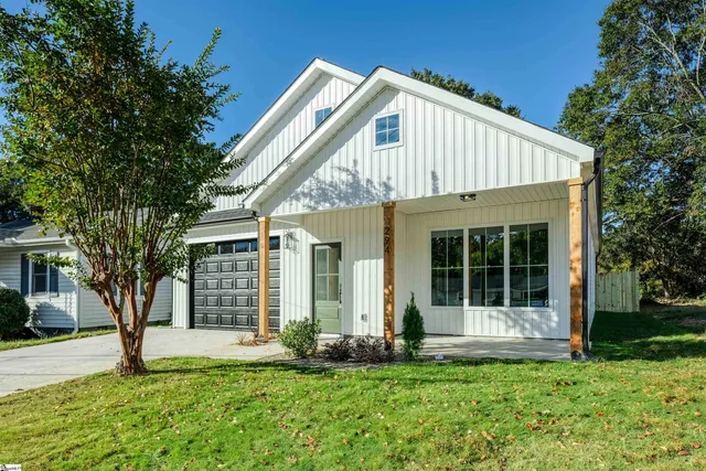 $315,000 | 294 Morgan Street, Greer, SC 29651
