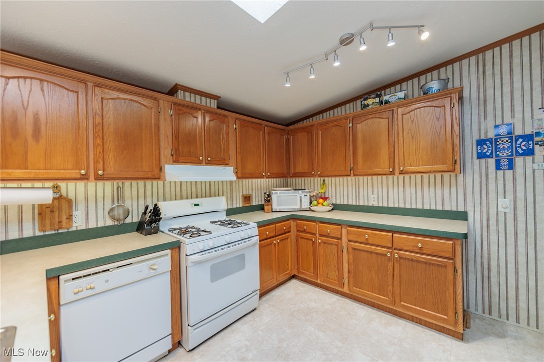 7577 Center Road Valley City, OH 44280 - Photo 18 of 50 Gallery Image 18