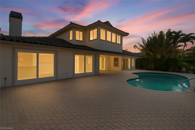 $6,995,000 | 1535 Dolphin Lane, Naples, FL 34102