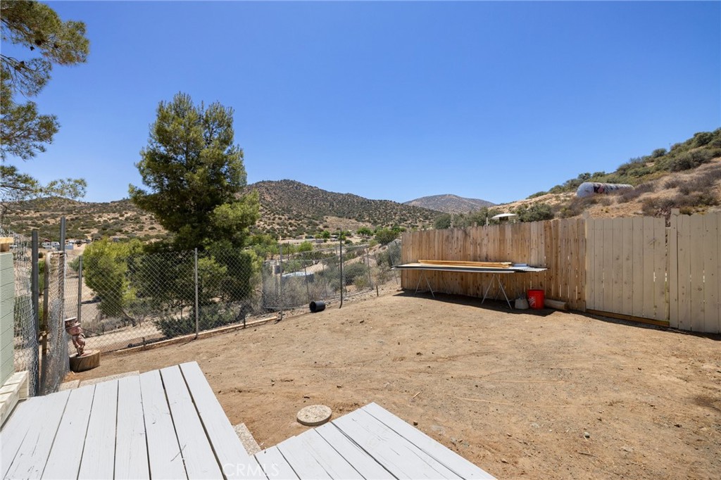 33415 Oracle Hill Road Palmdale, CA 93550 - Photo 29 of 44