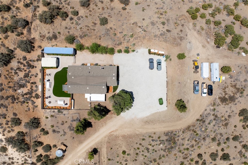 33415 Oracle Hill Road Palmdale, CA 93550 - Photo 42 of 44 an aerial view of residential houses with outdoor space