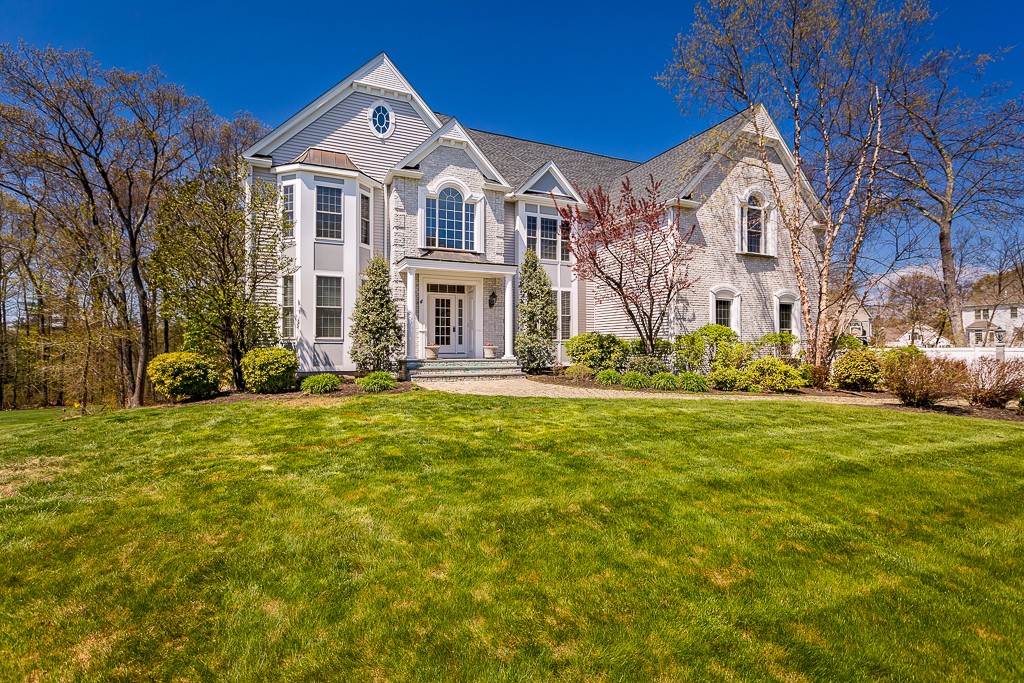 4 Connelly Hill Road Hopkinton, MA 01748 - Photo 1 of 30 Gallery Image 1