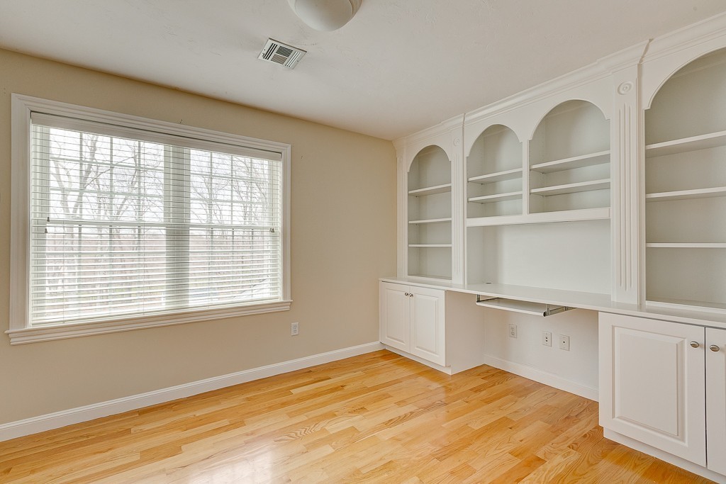 4 Connelly Hill Road Hopkinton, MA 01748 - Photo 19 of 30 Gallery Image 19