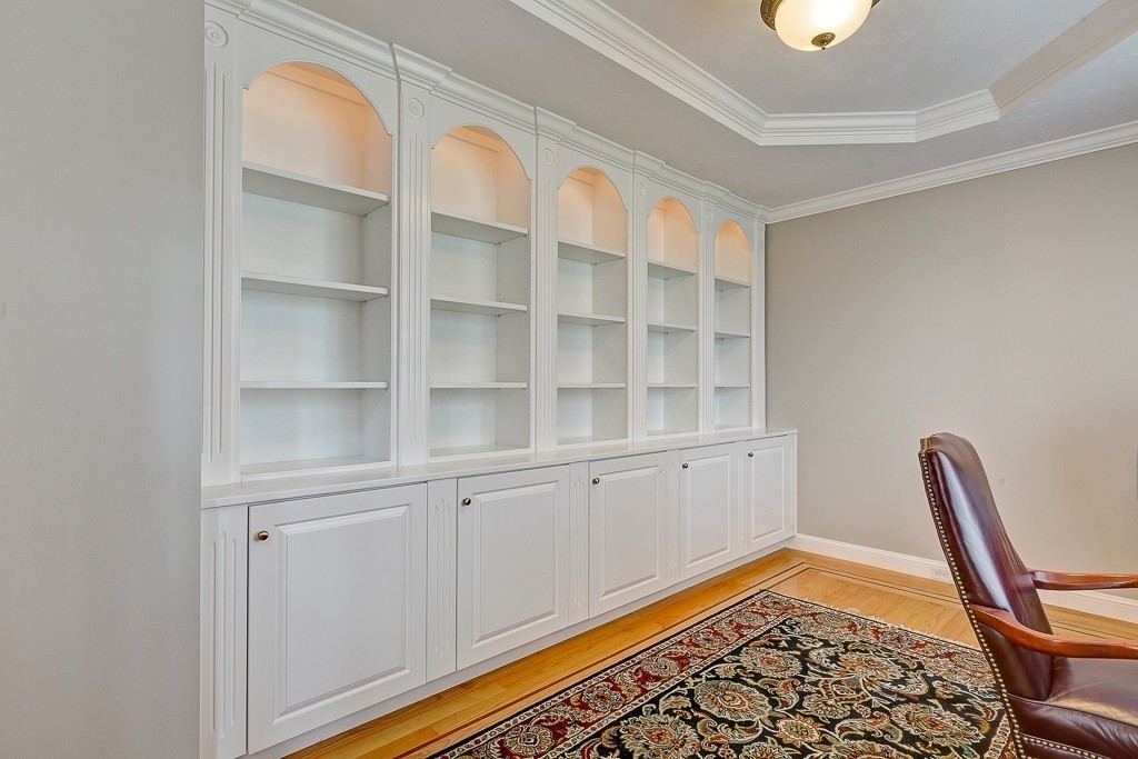 4 Connelly Hill Road Hopkinton, MA 01748 - Photo 5 of 30 Gallery Image 5