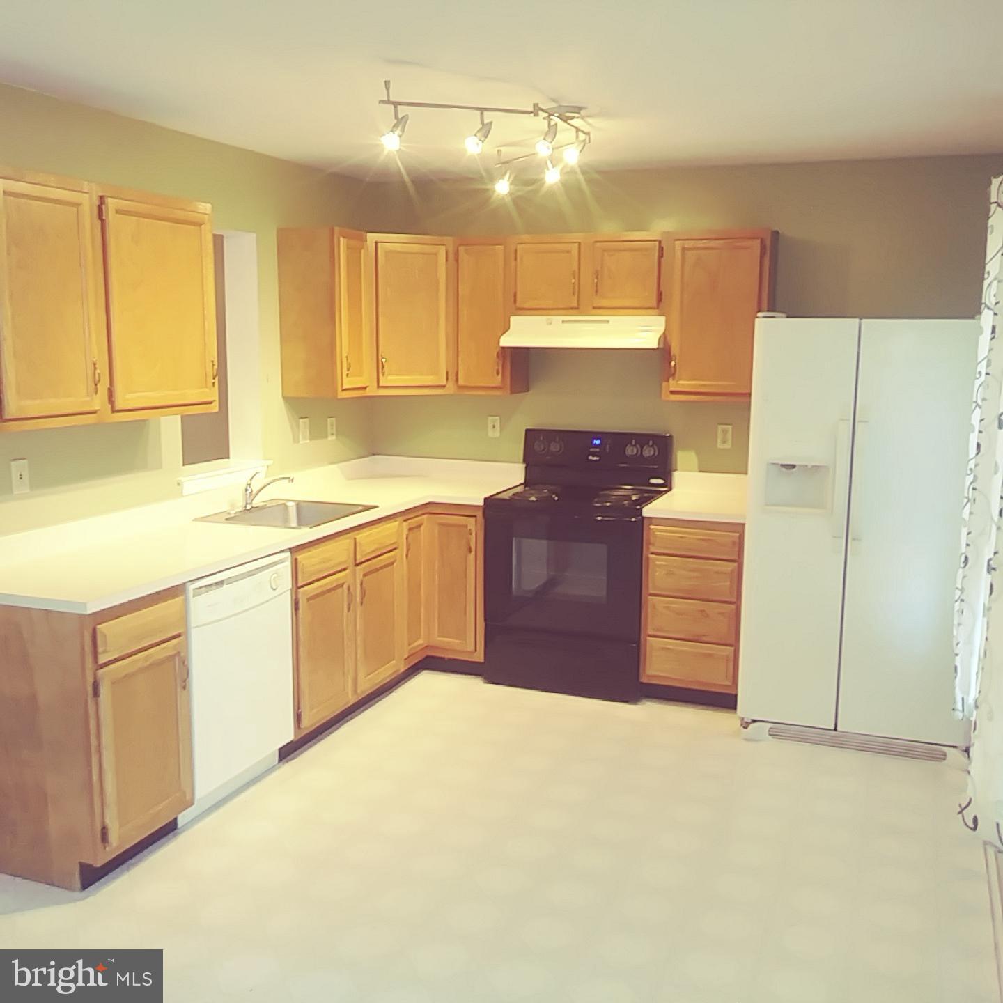 17-3 Cranberry Ridge Reading, PA 19606 - Photo 3 of 14