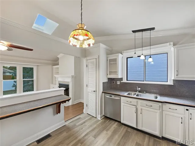 $350,000 | 111 Barrington Drive, St. Peters, MO 63376