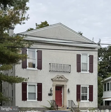 $2,600 | 47 West Highland Avenue, Unit 1, Philadelphia, PA 19118