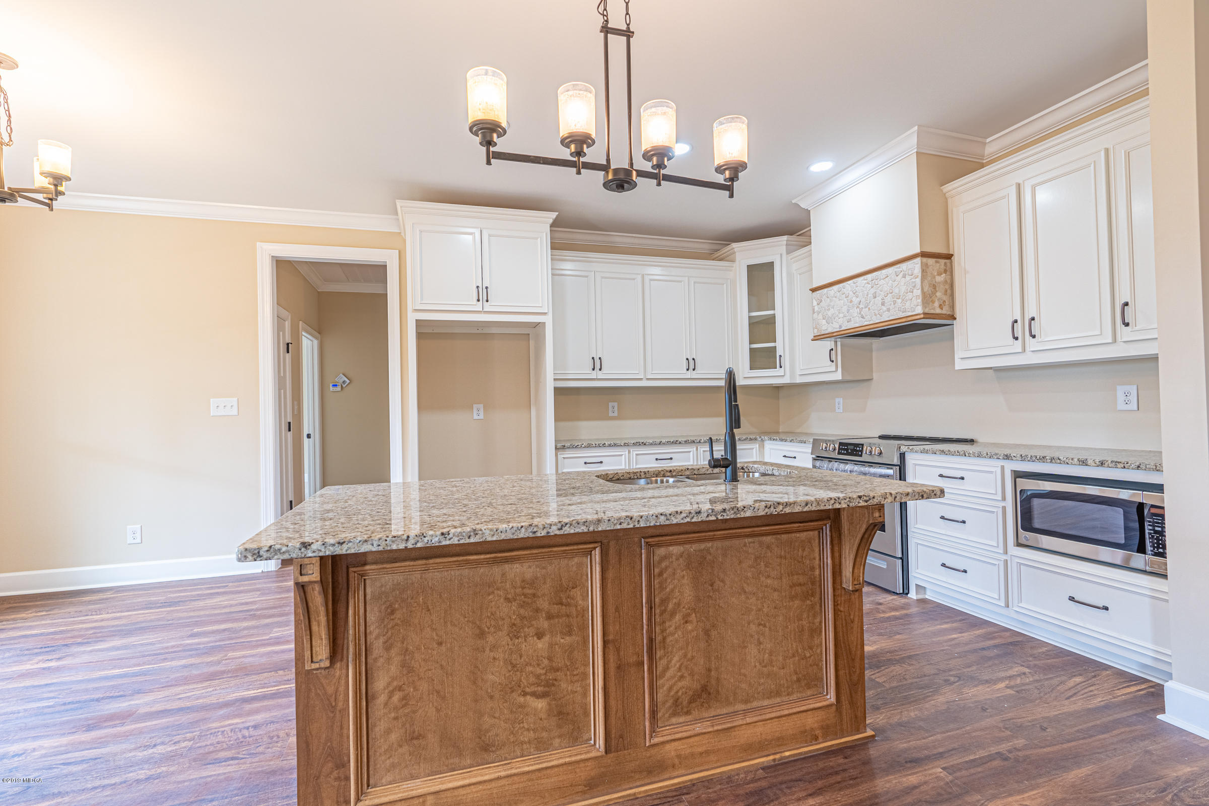 179 Chapman Ridge Road Macon, GA 31211 - Photo 6 of 39 179 Chapman Ridge-28